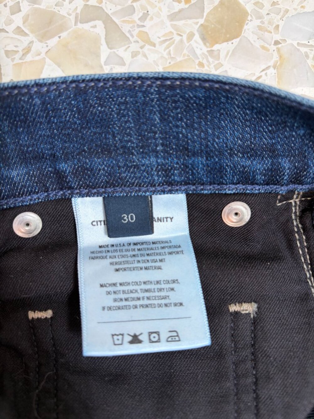 CITIZENS OF HUMANITY Emerson Jean in Dark Blue Wash Size 30 - Picture 5 of 6